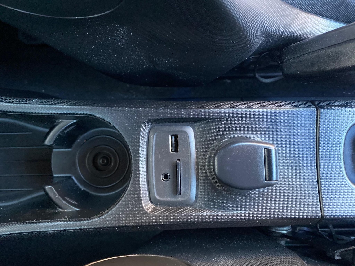 Used Renault Twingo 2015 for sale - 76798546: Photo 24