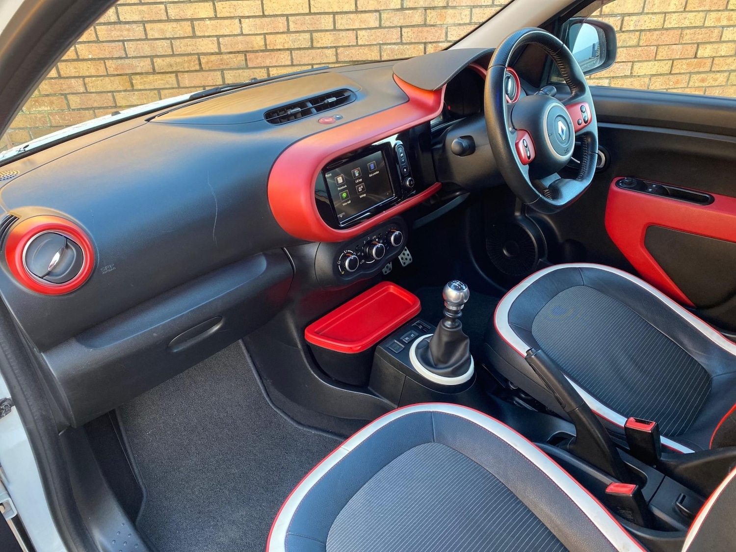 Used Renault Twingo 2015 for sale - 76798546: Photo 5