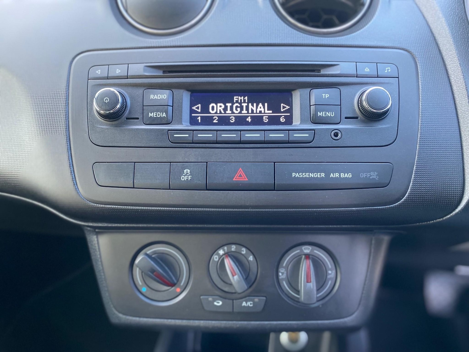 Used SEAT Ibiza 2015 for sale - 77641738: Photo 25