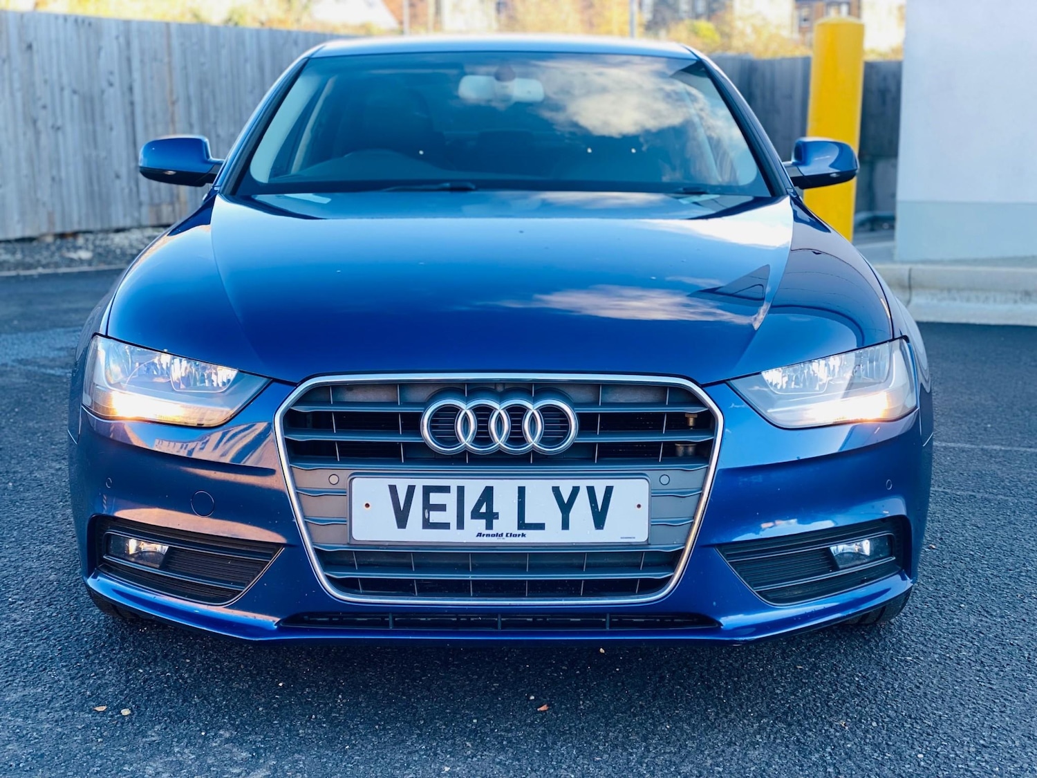 Used Audi A4 2014 for sale - 76627474: Photo 2
