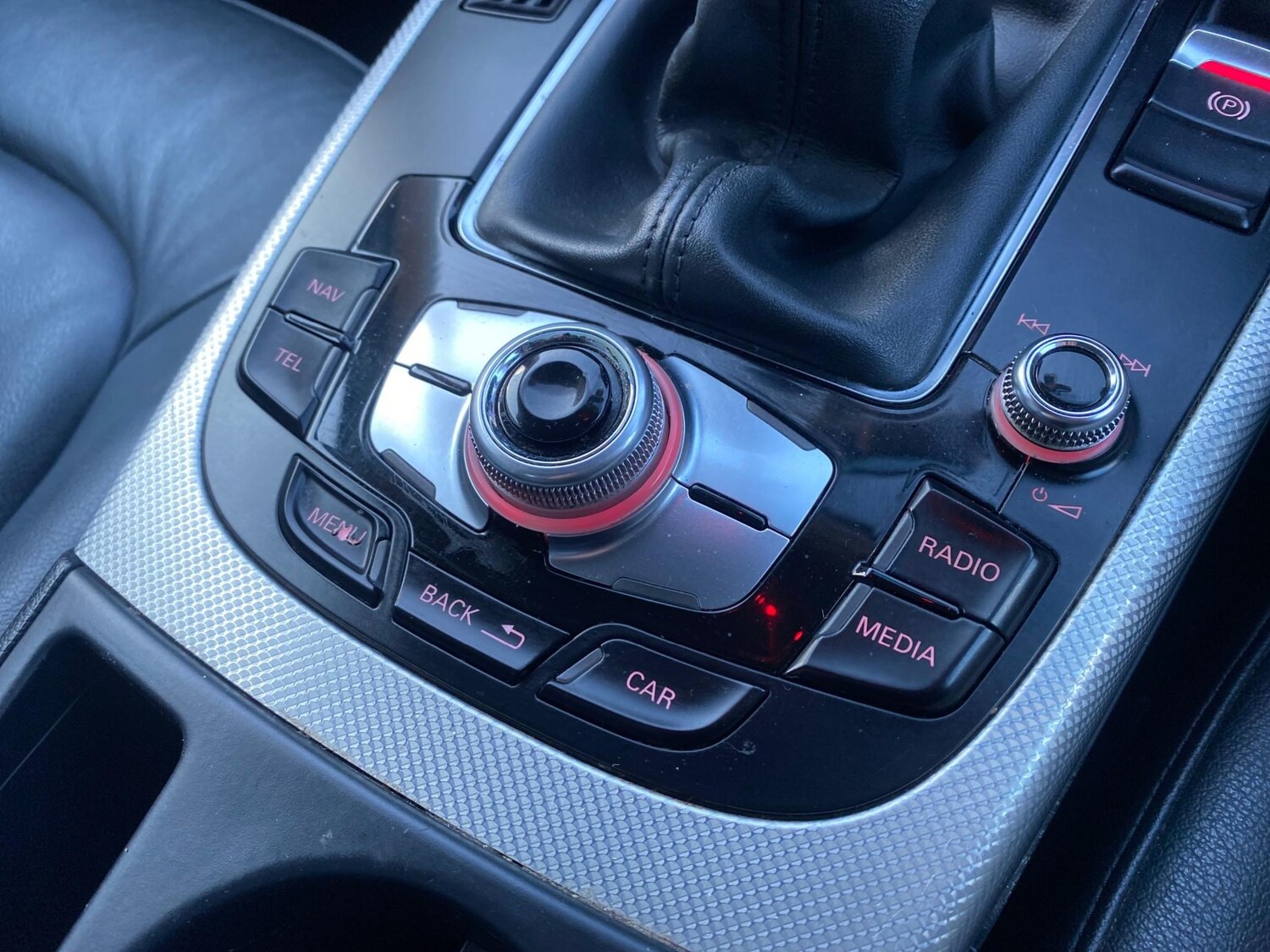 Used Audi A4 2014 for sale - 76627474: Photo 28