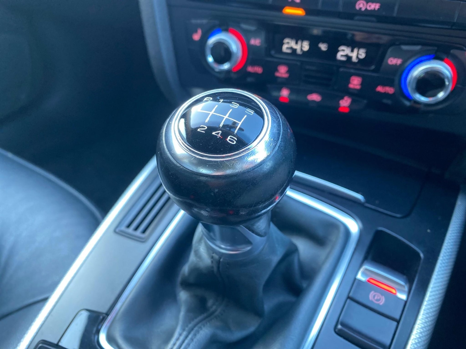 Used Audi A4 2014 for sale - 76627474: Photo 29