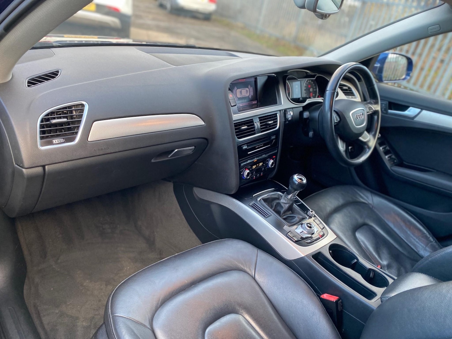 Used Audi A4 2014 for sale - 76627474: Photo 7