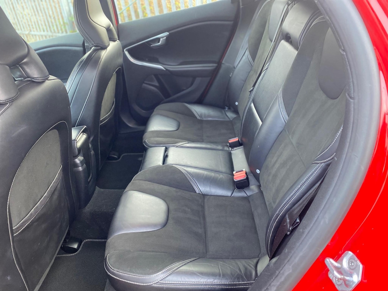 Used Volvo V40 2016 for sale - 77128608: Photo 25