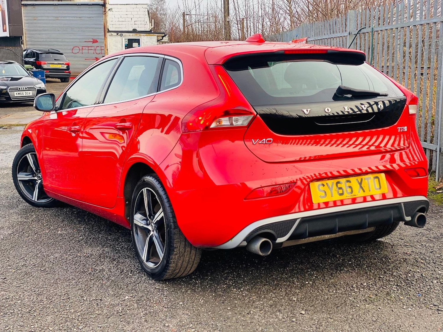 Used Volvo V40 2016 for sale - 77128608: Photo 8