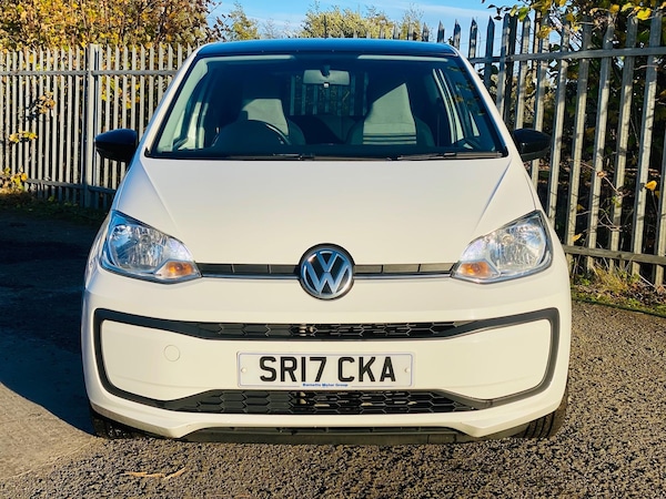 Used Volkswagen up! 2017 for sale - 76245042: Photo 2