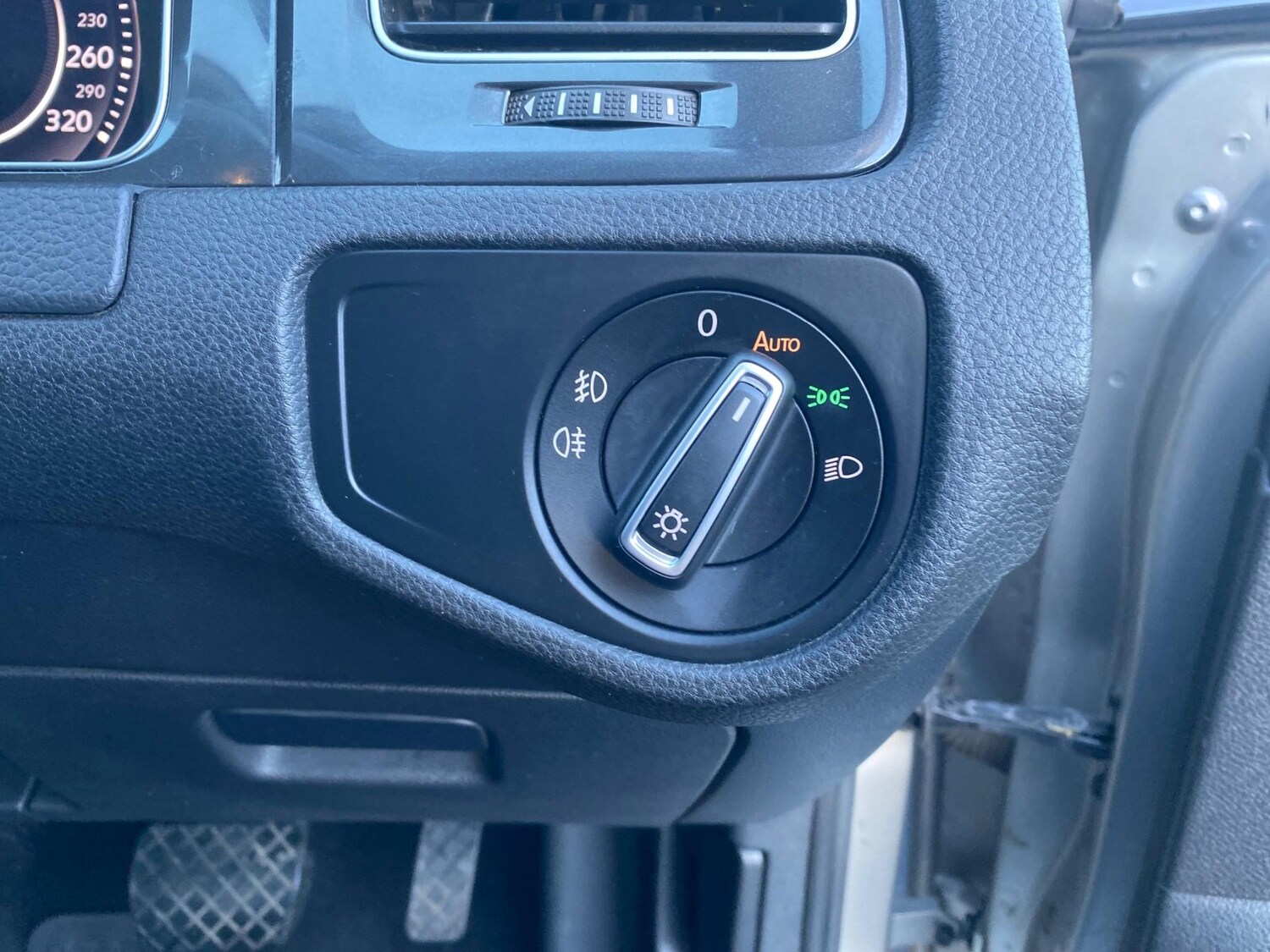 Used Volkswagen Golf 2025 for sale - 77665926: Photo 16