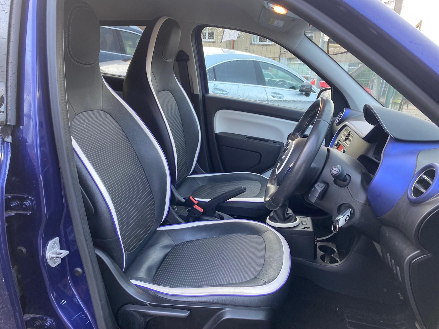 Used Renault Twingo 2016 for sale - 76519818: Photo 15