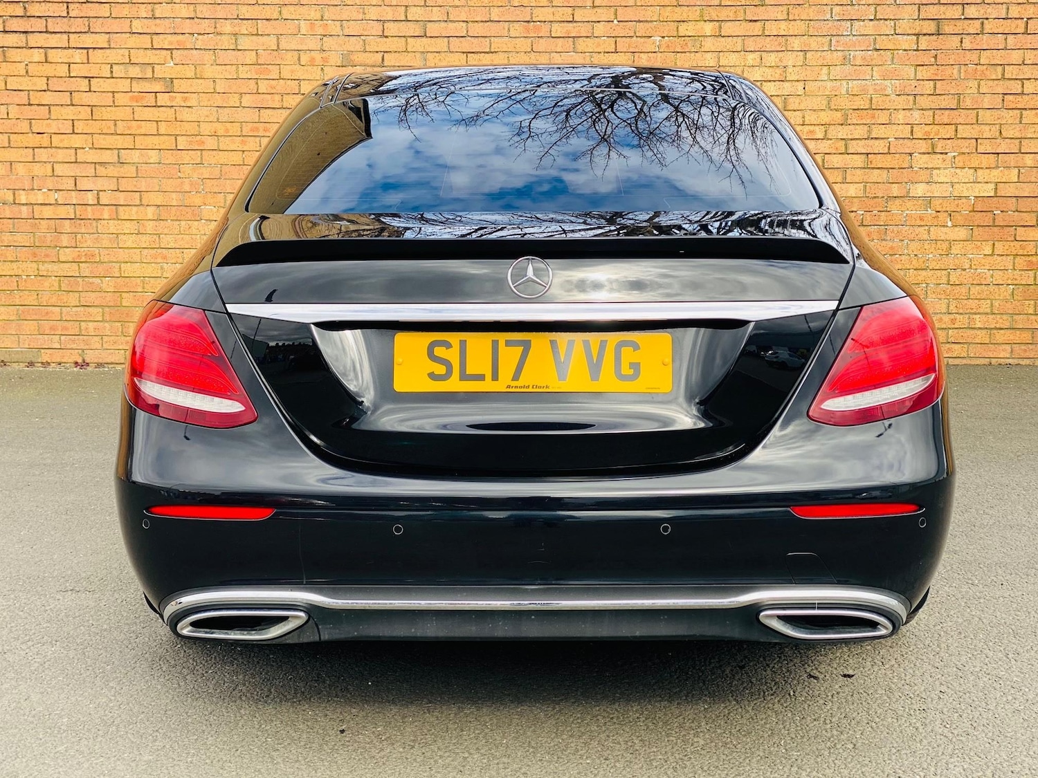 Used Mercedes-Benz E Class 2017 for sale - 77935433: Photo 5