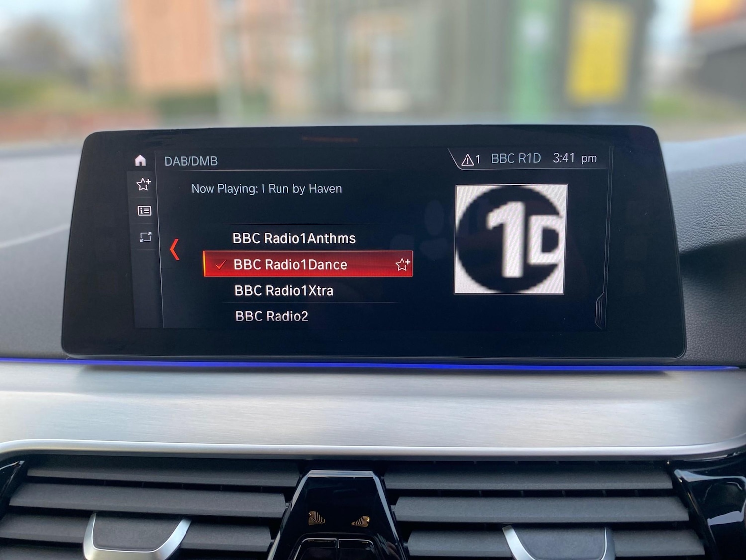 Used BMW 5 Series 2017 for sale - 76508597: Photo 23