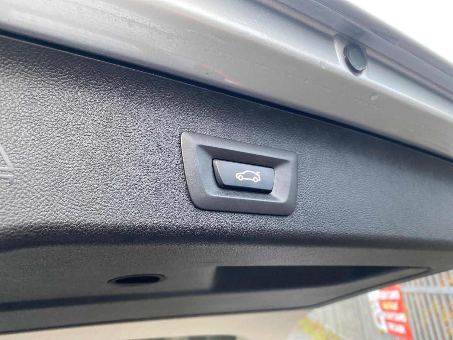 Used BMW 5 Series 2017 for sale - 76508597: Photo 27