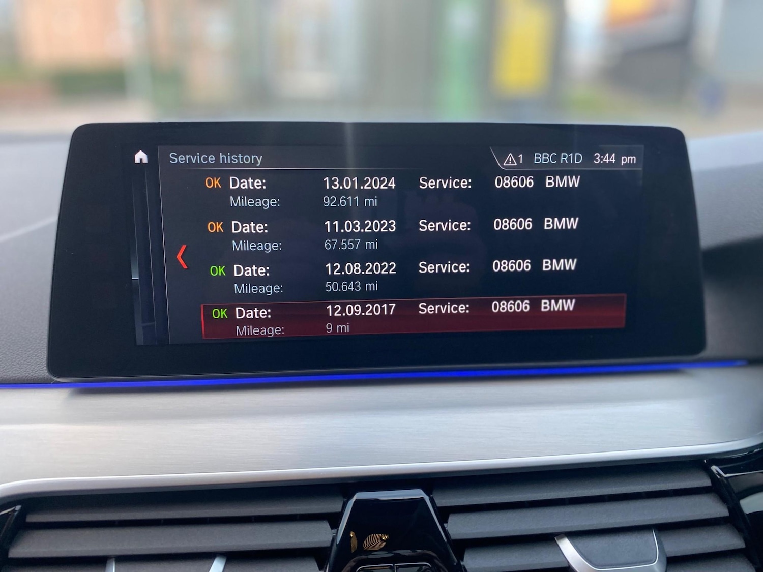 Used BMW 5 Series 2017 for sale - 76508597: Photo 30