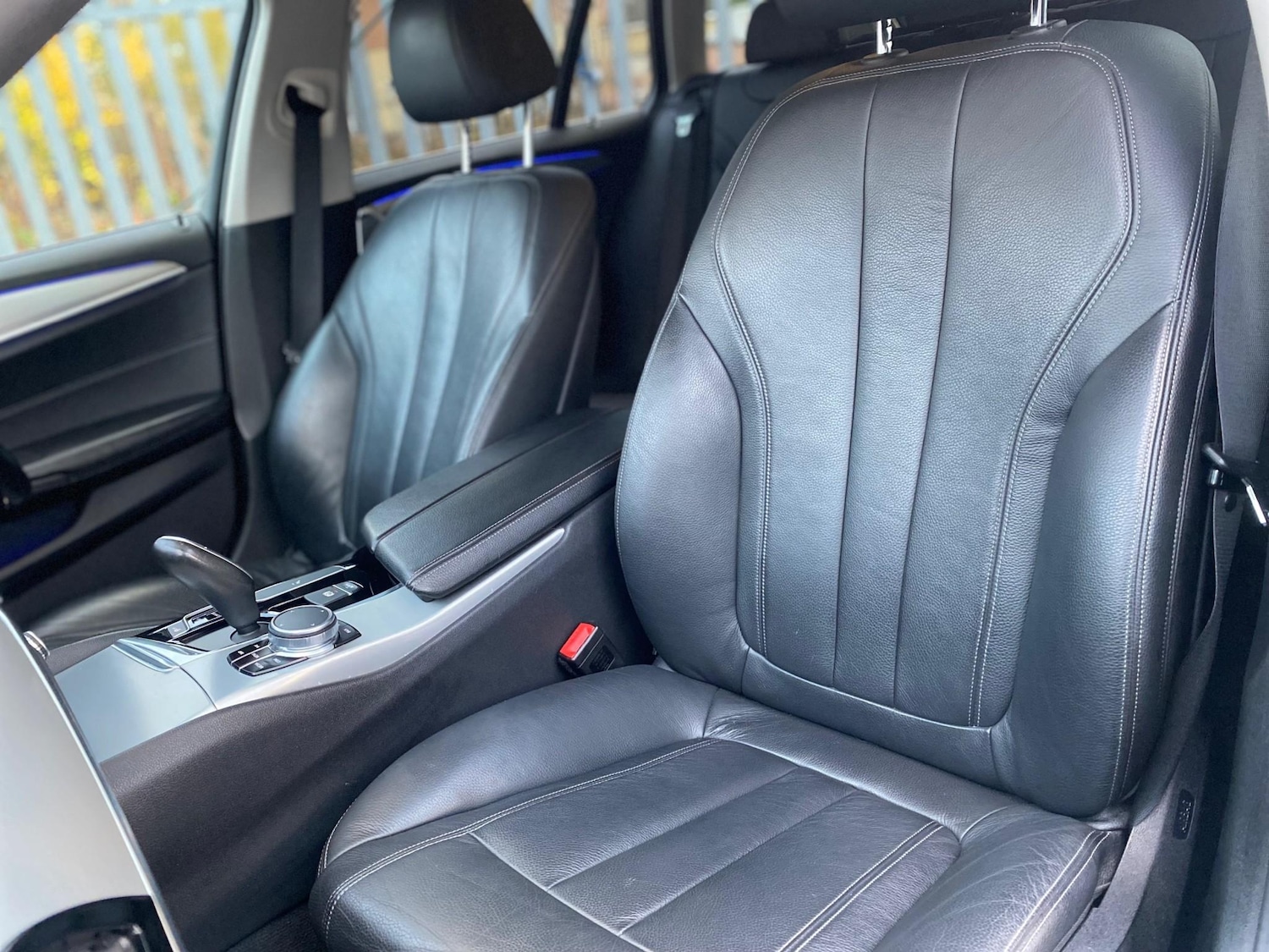 Used BMW 5 Series 2017 for sale - 76508597: Photo 32