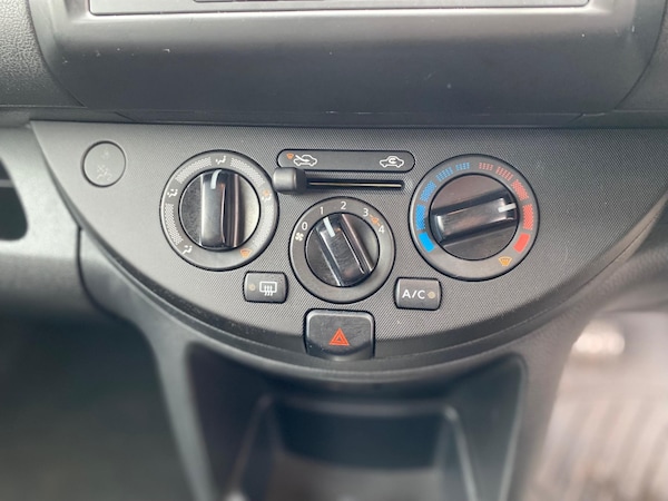 Used Nissan Note 2010 for sale - 76312697: Photo 19
