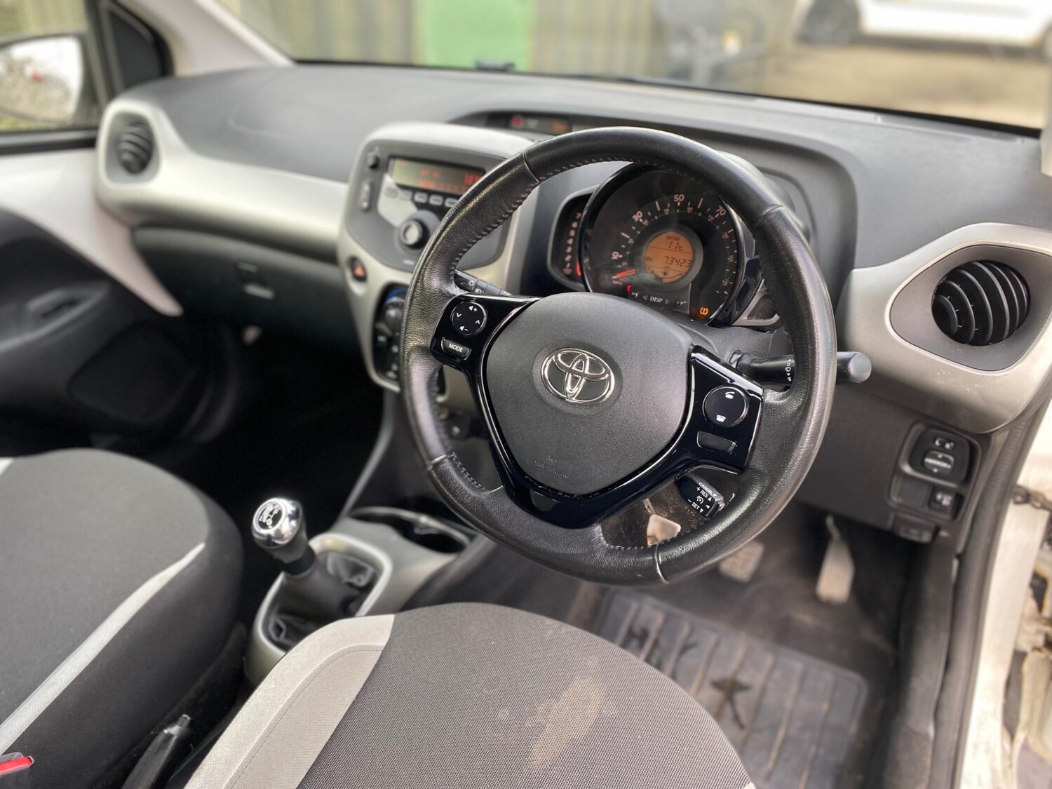 Used Toyota AYGO 2016 for sale - 77679721: Photo 13