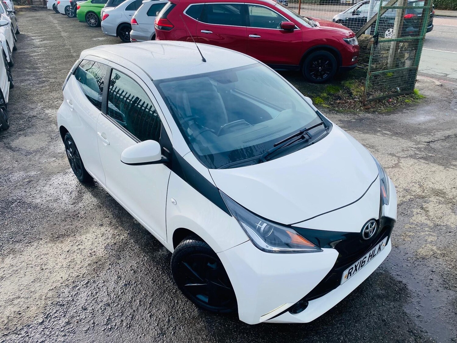 Used Toyota AYGO 2016 for sale - 77679721: Photo 24