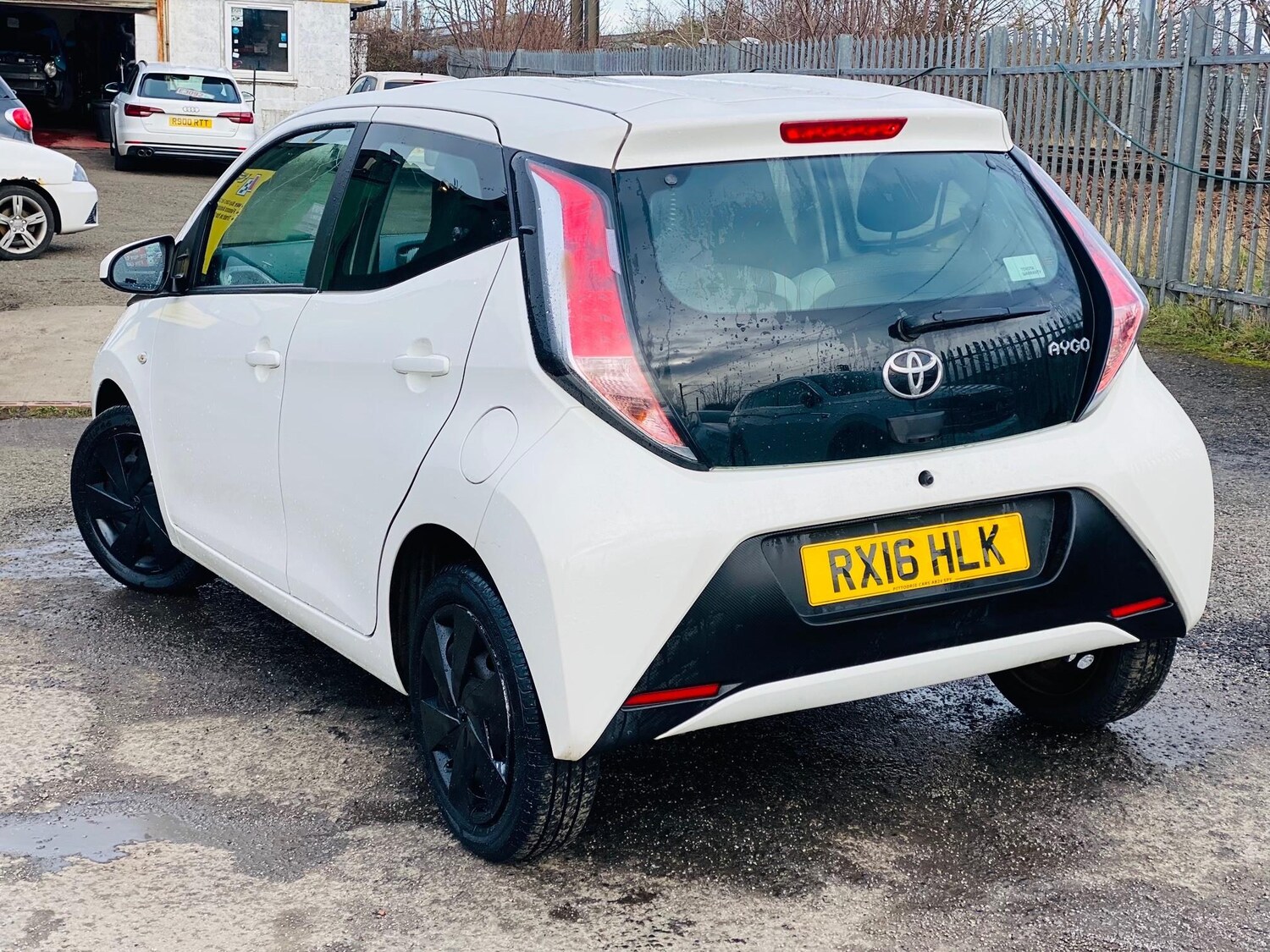 Used Toyota AYGO 2016 for sale - 77679721: Photo 8