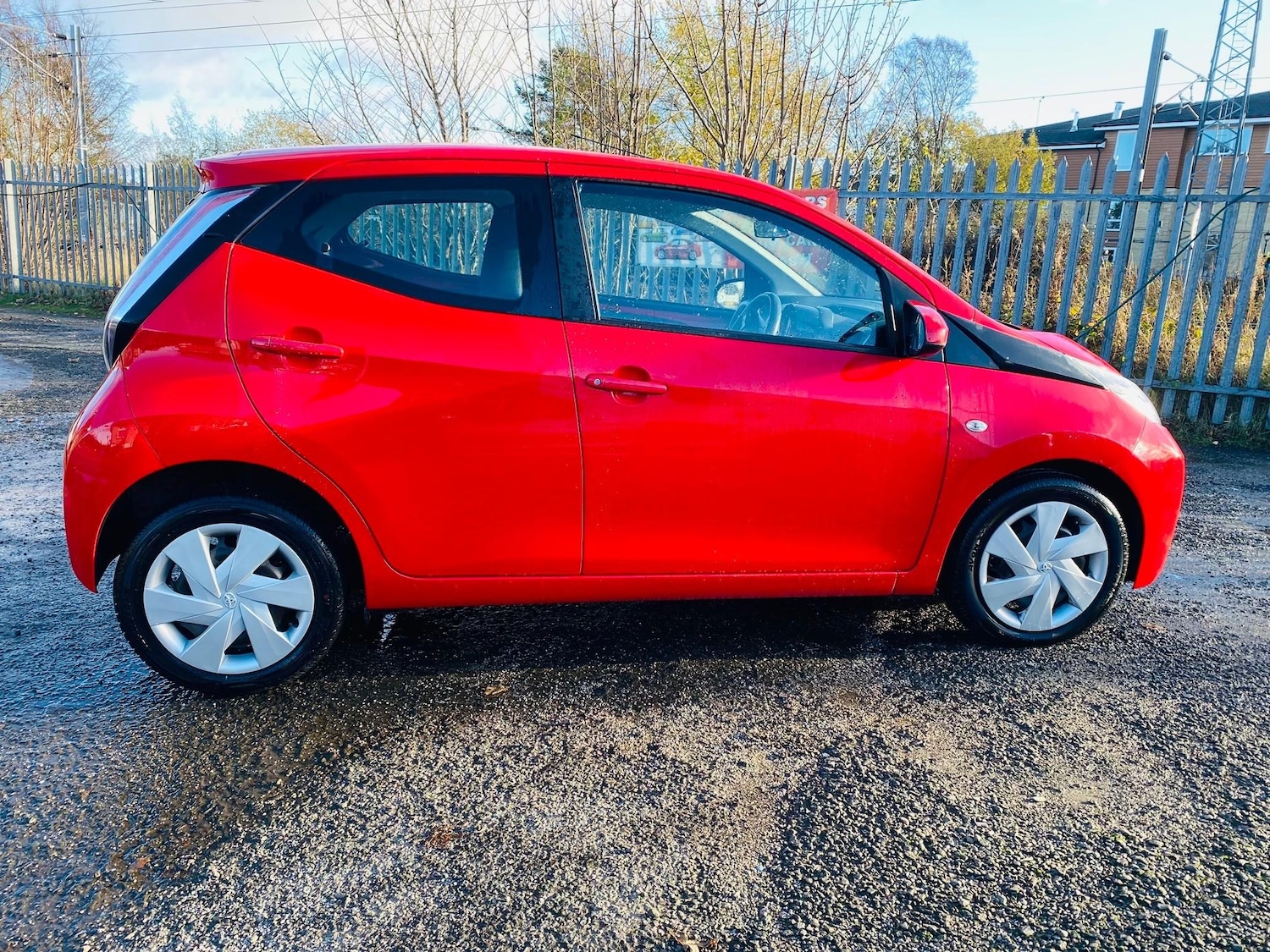 Used Toyota AYGO 2017 for sale - 76627475: Photo 10