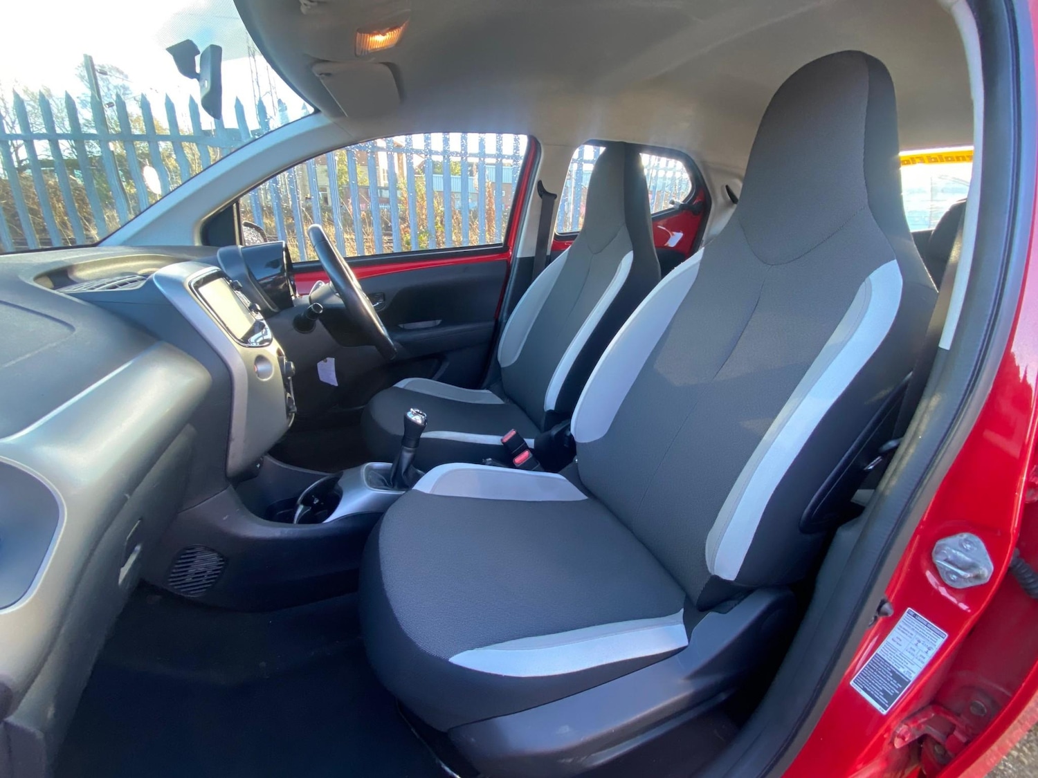 Used Toyota AYGO 2017 for sale - 76627475: Photo 22