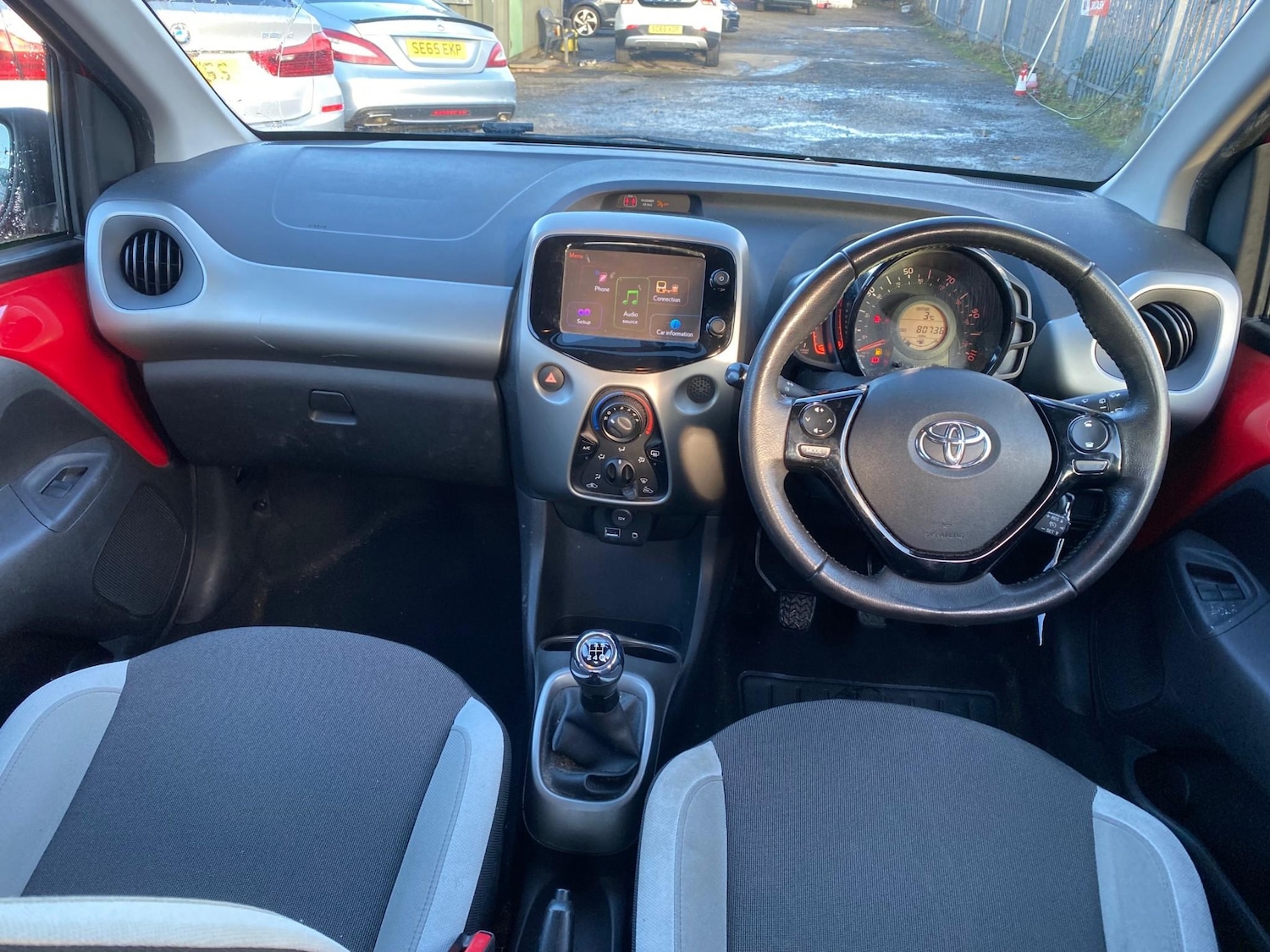 Used Toyota AYGO 2017 for sale - 76627475: Photo 4