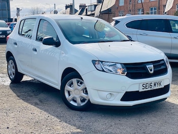 Used Dacia Sandero 2016 for sale - 78225791: Photo