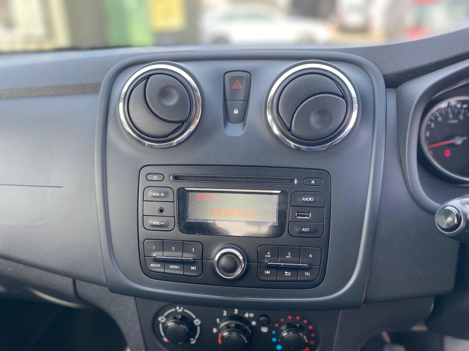 Used Dacia Sandero 2016 for sale - 78225791: Photo 21