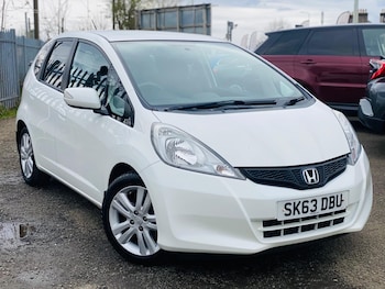 Used Honda Jazz 2013 for sale - 78240604: Photo