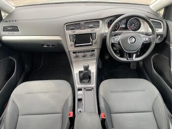 Used Volkswagen Golf 2015 for sale - 78582393: Photo