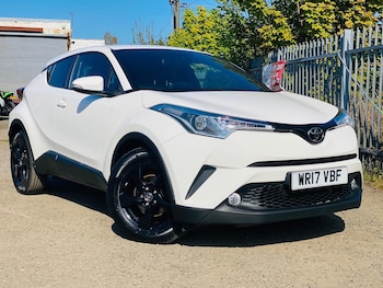 Used Toyota C-HR 2017 for sale - 78412176: Photo