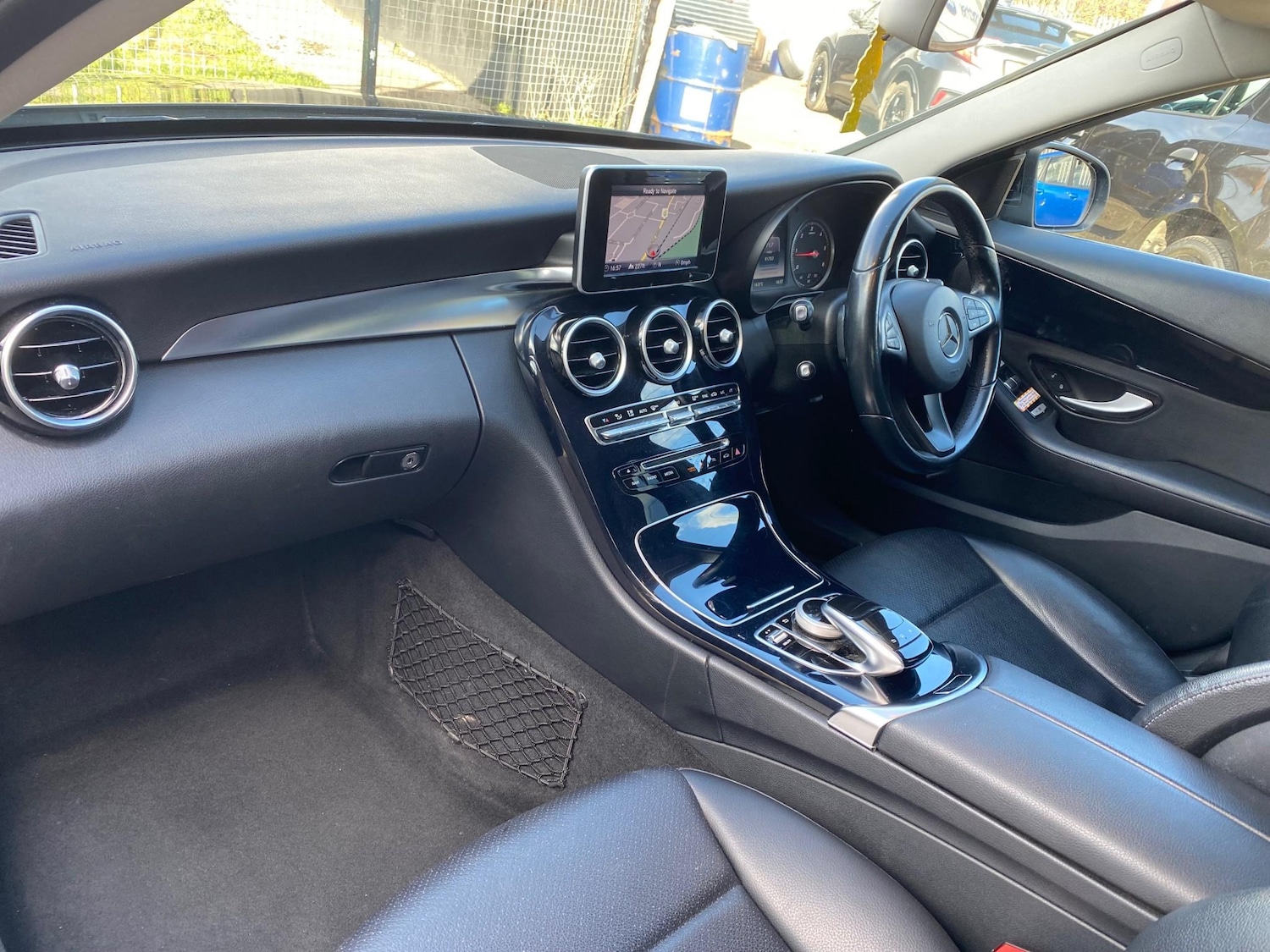 Used Mercedes-Benz C Class 2015 for sale - 78225789: Photo 5