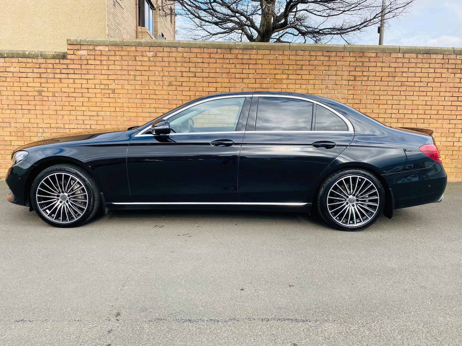 Used Mercedes-Benz E Class 2017 for sale - 78136802: Photo 8