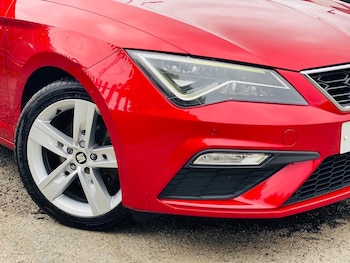 Used SEAT Leon 2019 for sale - 79102999: Photo