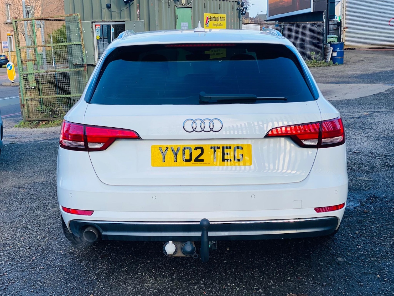 Used Audi A4 2016 for sale - 76590697: Photo 5