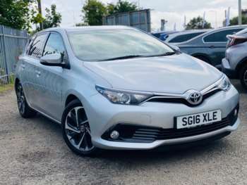 2016 (16) - 1.6 D-4D Design 5dr