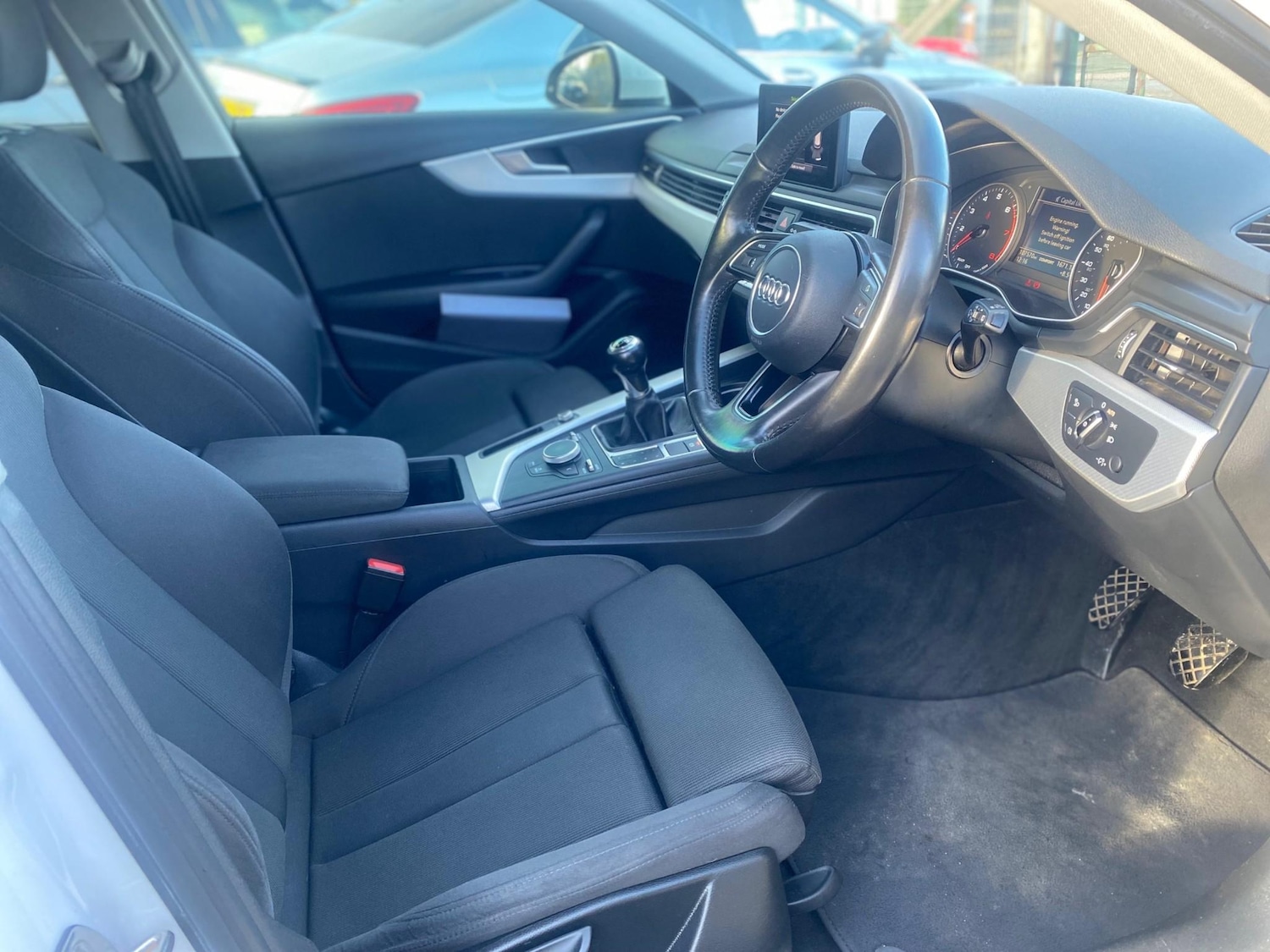 Used Audi A4 Avant 2016 for sale - 77106774: Photo 16