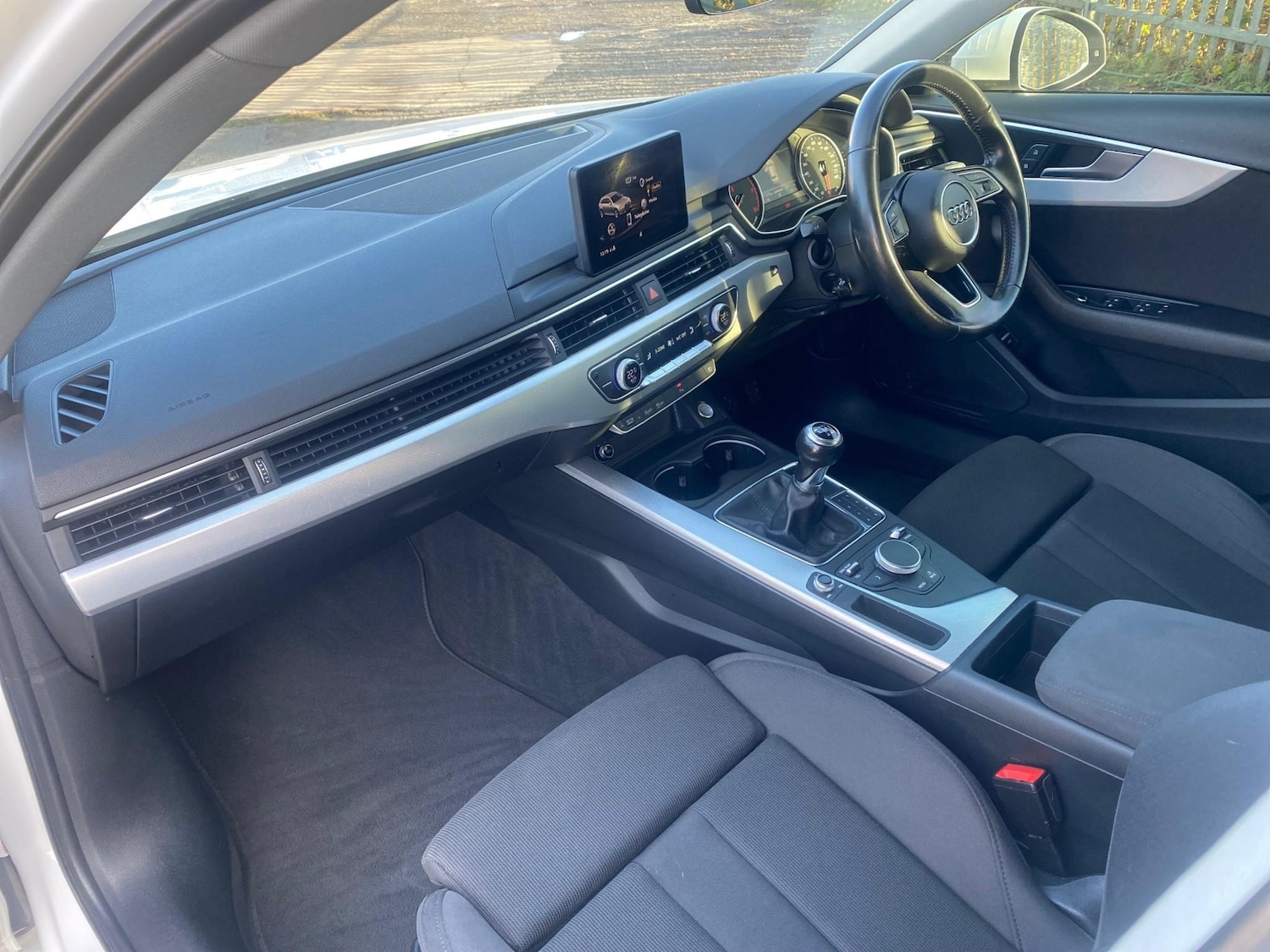 Used Audi A4 Avant 2016 for sale - 77106774: Photo 6