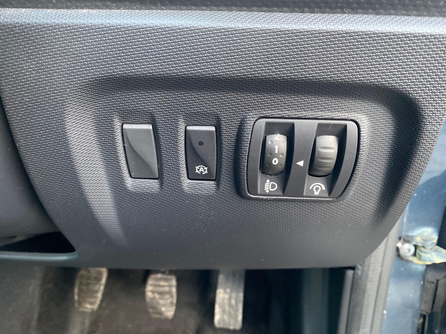 Used Renault Captur 2015 for sale - 77249093: Photo 15