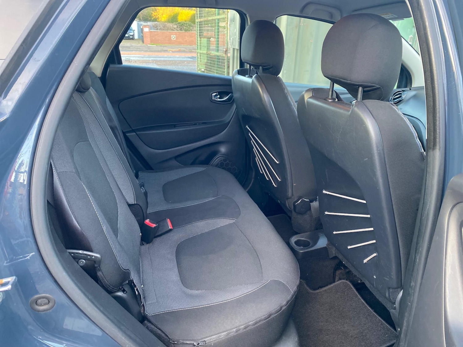 Used Renault Captur 2015 for sale - 77249093: Photo 16