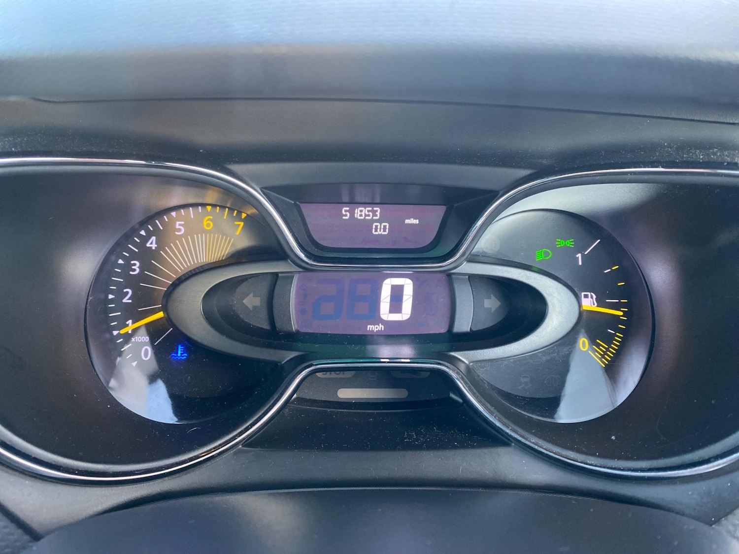 Used Renault Captur 2015 for sale - 77249093: Photo 20