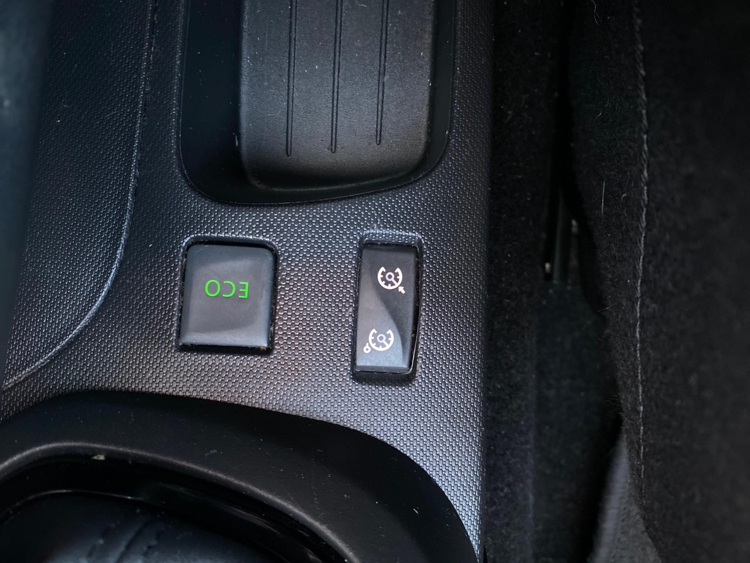 Used Renault Captur 2015 for sale - 77249093: Photo 25