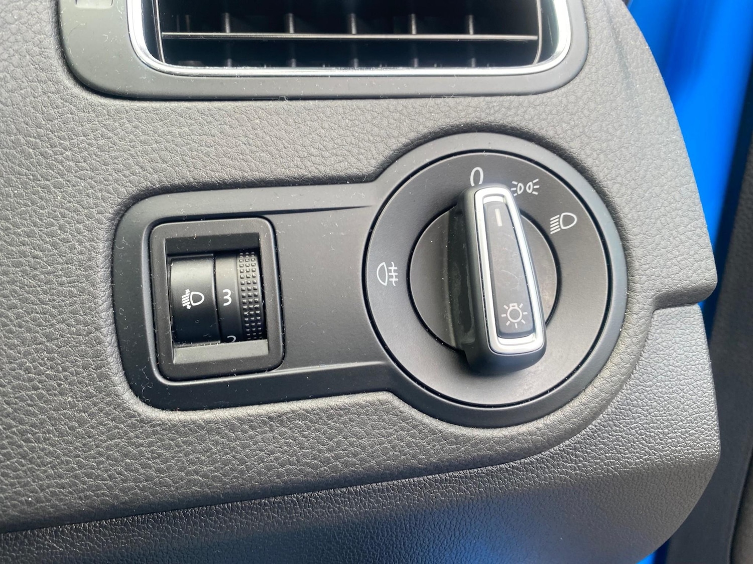 Used Volkswagen Polo 2014 for sale - 78102163: Photo 24