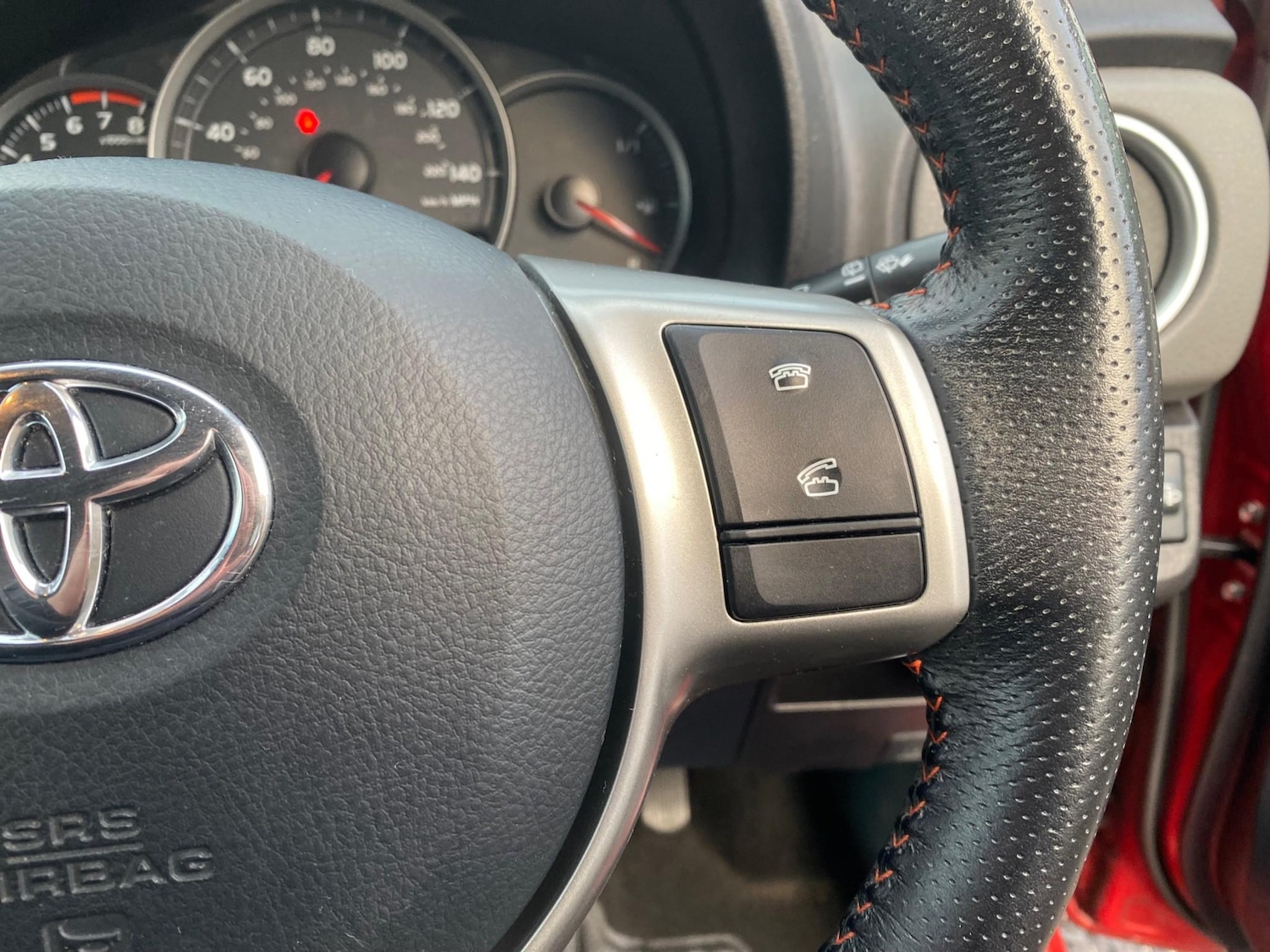 Used Toyota Yaris 2012 for sale - 77128605: Photo 19