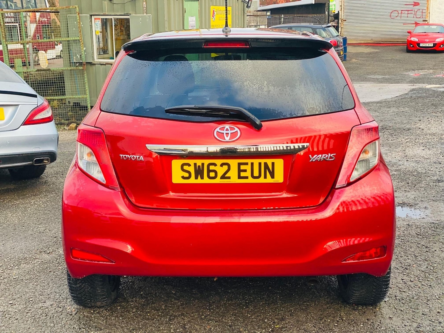 Used Toyota Yaris 2012 for sale - 77128605: Photo 8