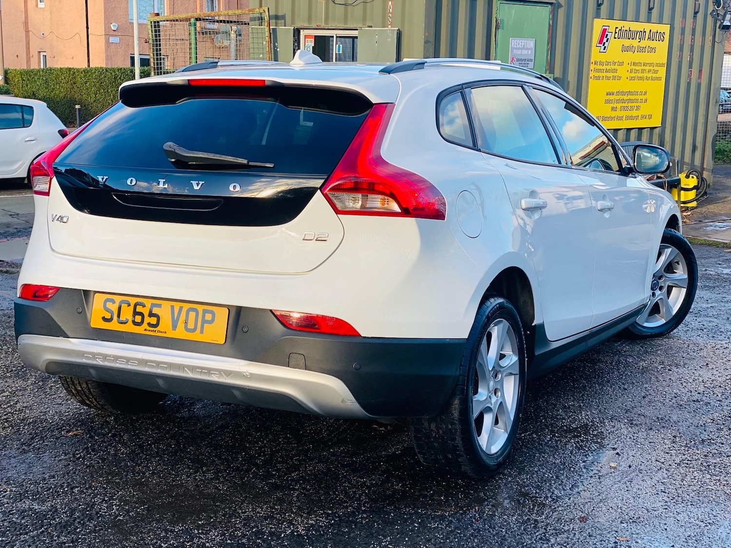 Used Volvo V40 Cross Country 2015 for sale - 76627477: Photo 7