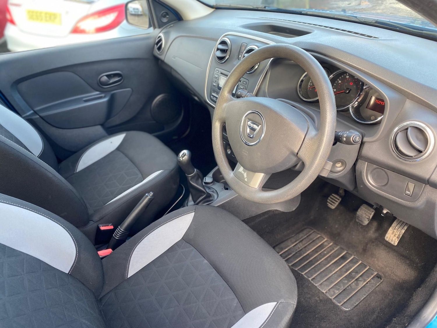 Used Dacia Sandero Stepway 2015 for sale - 76557761: Photo 15