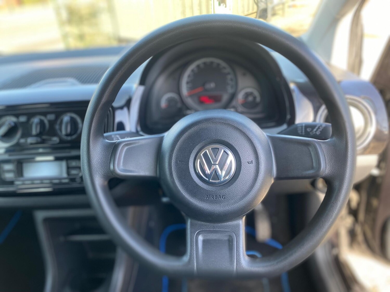 Used Volkswagen up! 2013 for sale - 77959098: Photo 16