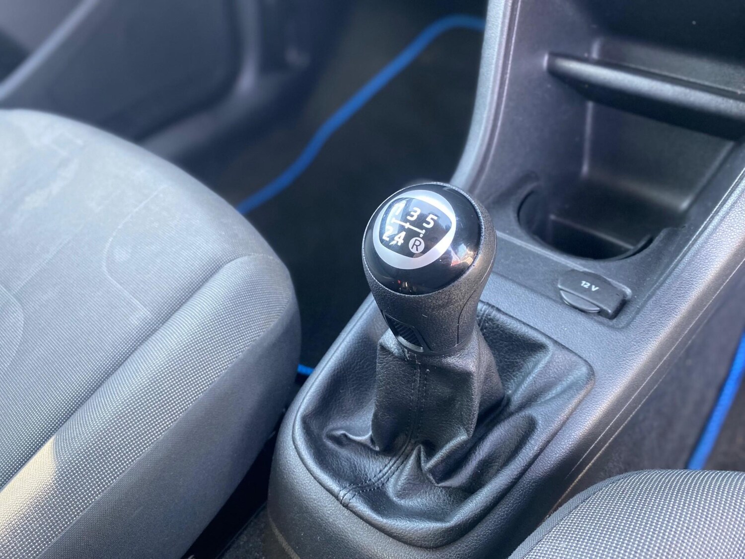 Used Volkswagen up! 2013 for sale - 77959098: Photo 18