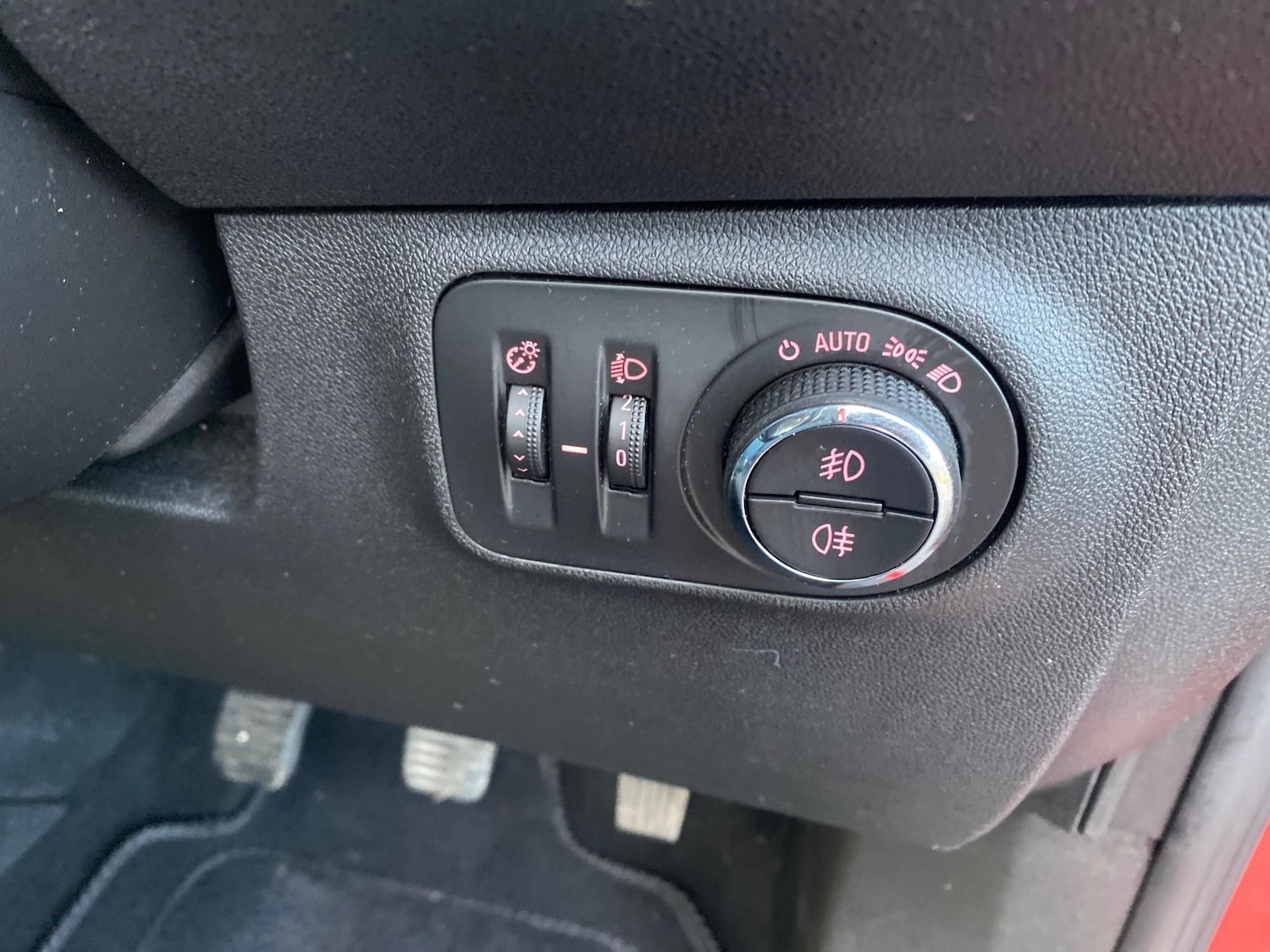 Used Vauxhall Corsa 2015 for sale - 77171359: Photo 19