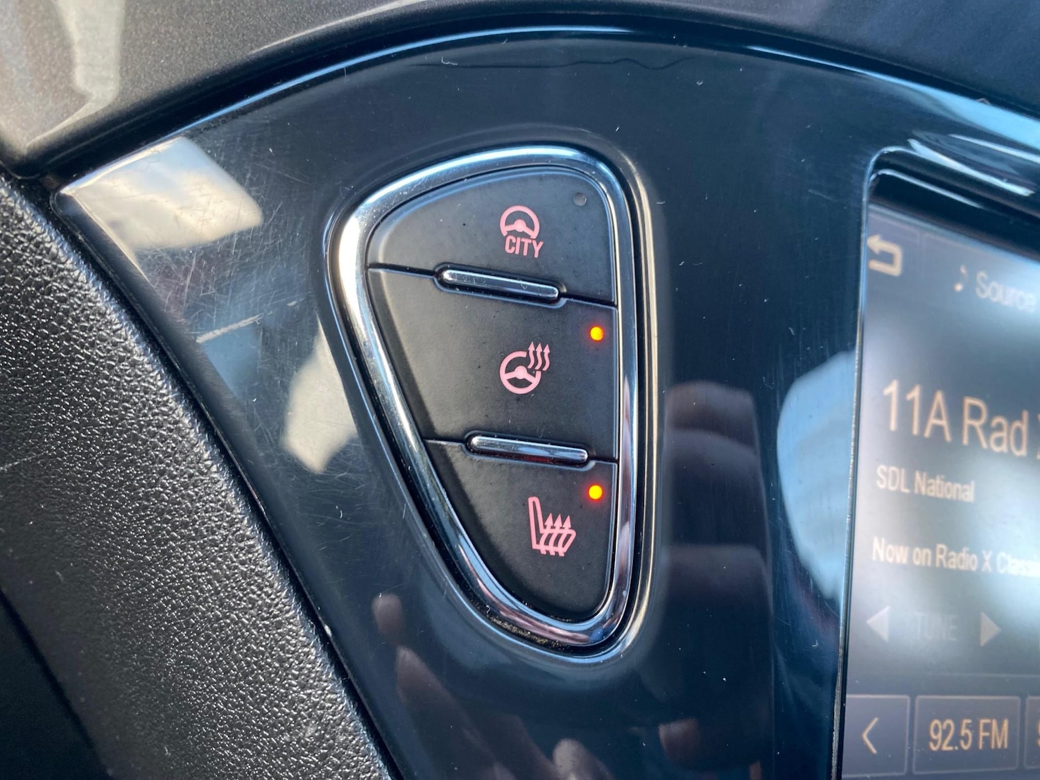 Used Vauxhall Corsa 2015 for sale - 77171359: Photo 6