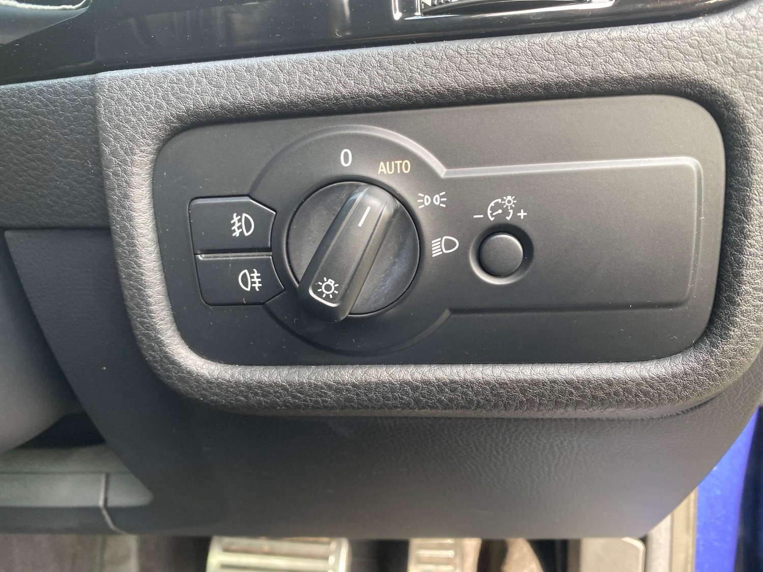 Used Volkswagen Touareg 2015 for sale - 77763994: Photo 16